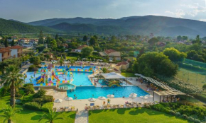  Cronwell Platamon Resort  Платамонас